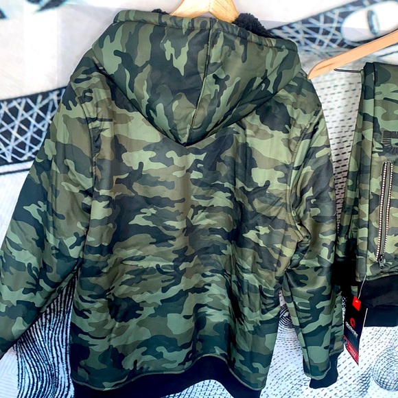 AKADEMIKS 2piece Sherpa Lined Camouflage Jacket and Pants Sz:XL New Seasons In - Picture 6 of 9